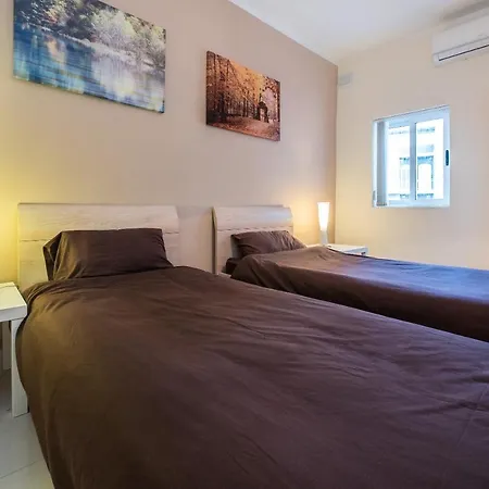 Gasthuis Balluta Spacious Modern Suites